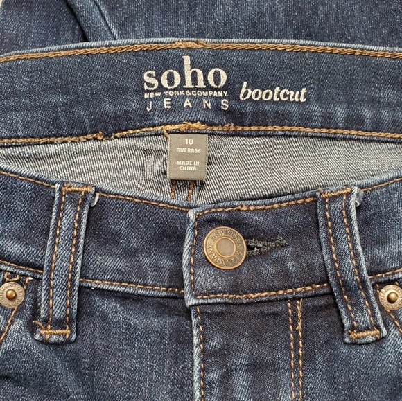New York & Company Soho Jeans - Picture 3 of 3
